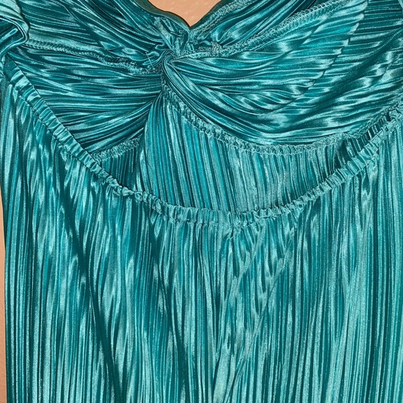 NWOT SHEIN Chiquease Strapless Turquoise Pleated Dress - Picture 6 of 13